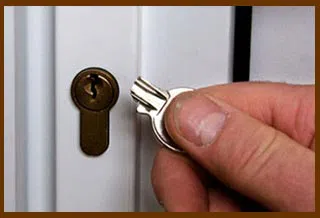 Hyattsville Locksmith Store Hyattsville, MD 301-723-7072 - 14-broken-key
